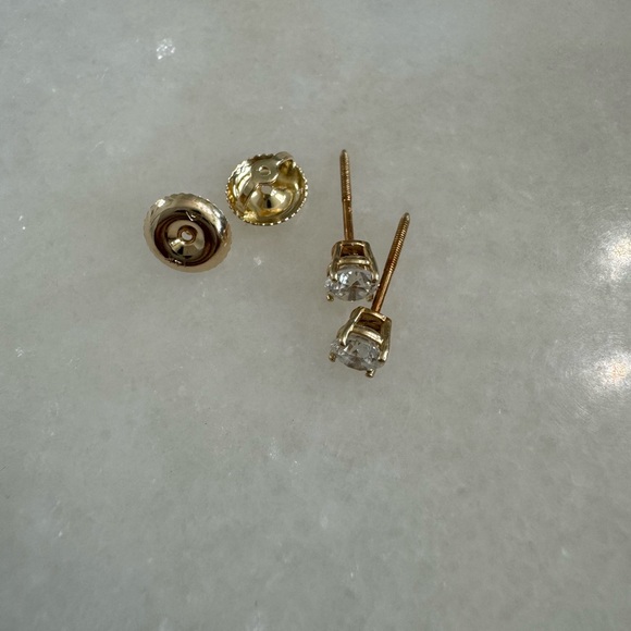 14k yellow gold 1/2 cttw diamond studs - Picture 4 of 8